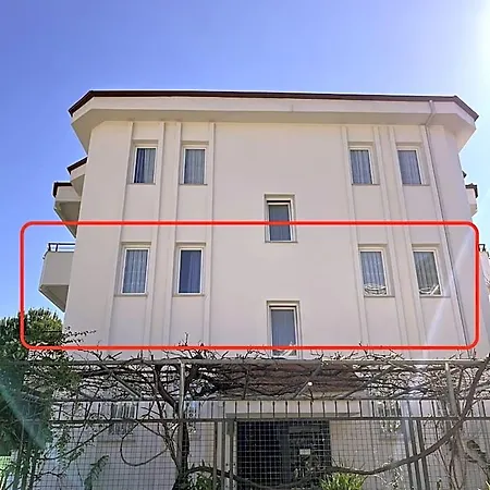 Hotel Huge Evleri 1 İçmeler