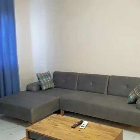 Huge Evleri 1 4*